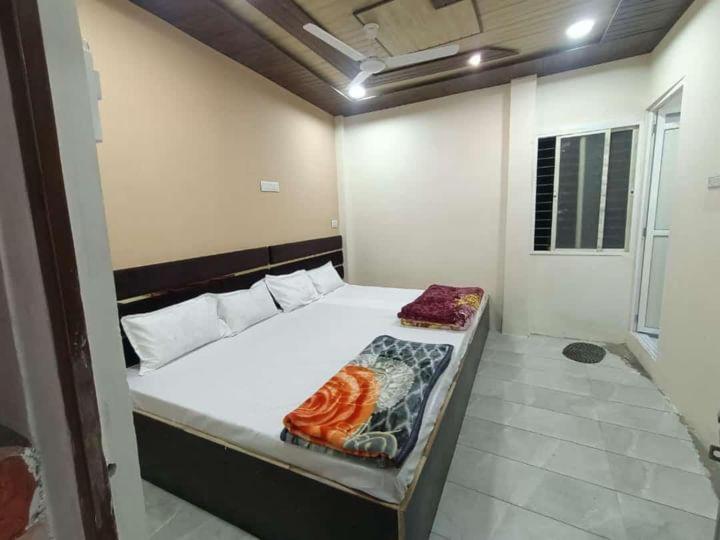 Hotel Rolex Ujjain Ngoại thất bức ảnh